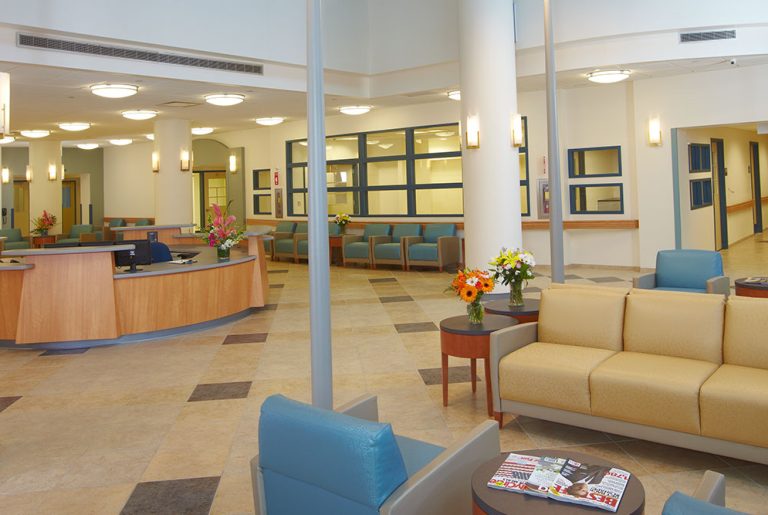 Jamaica-Hospital-Medical-Center--Atrium-1