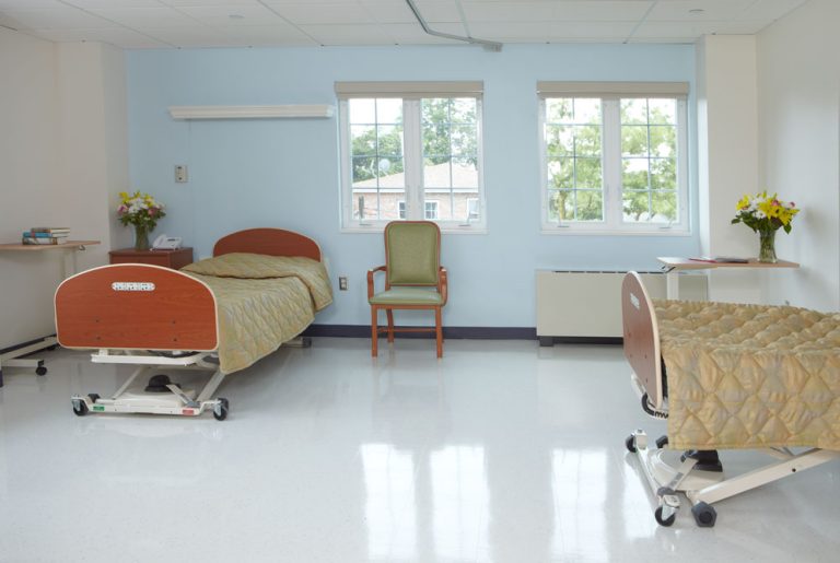 Jamaica-Hospital-Medical-Center-PT-Room-14